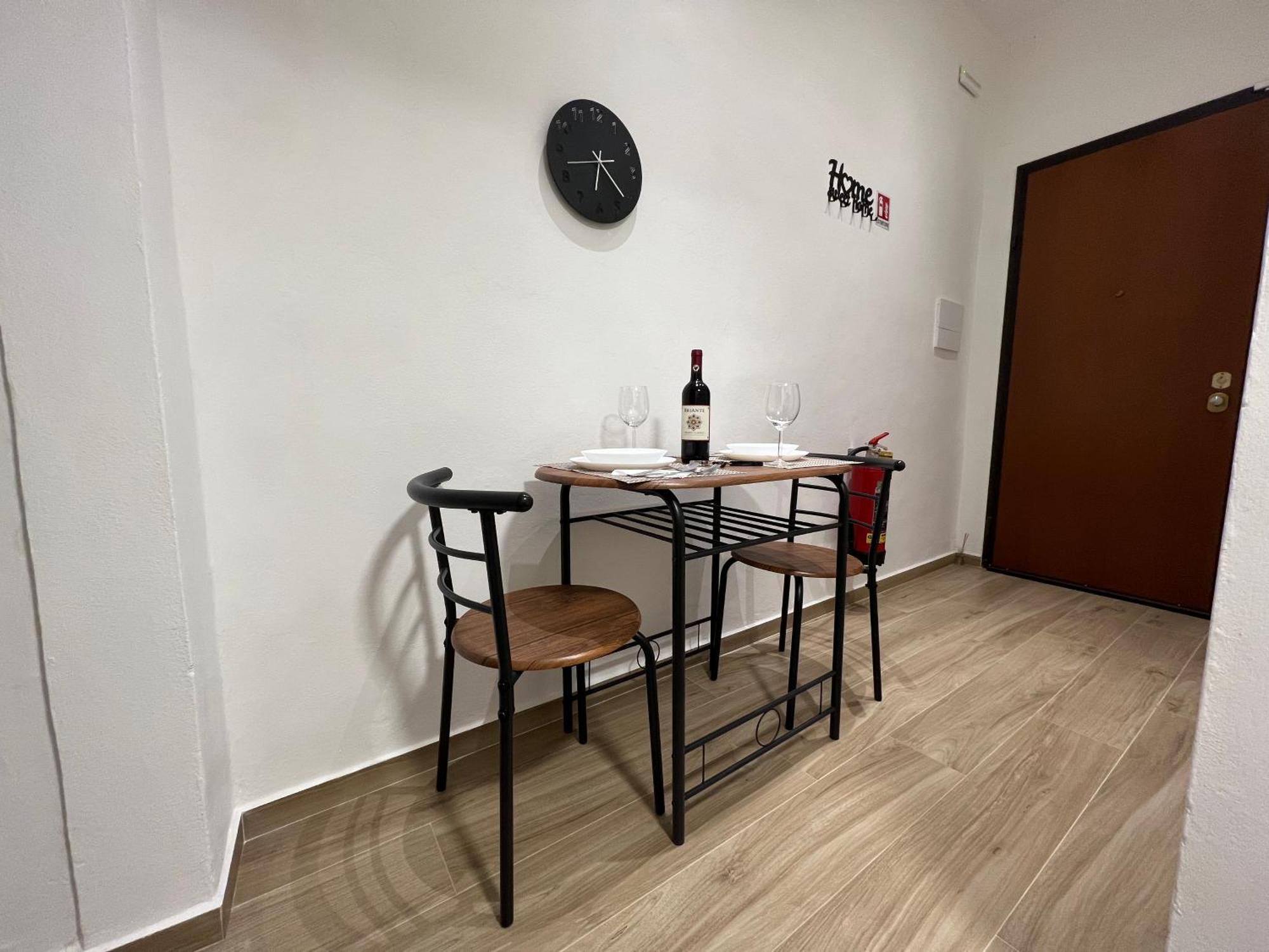 Al 106 Apartment Free Wi-Fi 5 Min Dalla Stazione Prato  Exterior photo